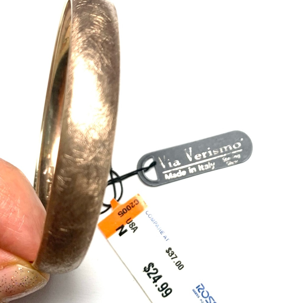 Rose gold bangle bracelet - new with tags